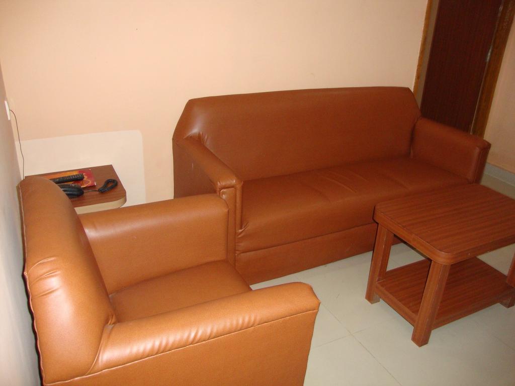 Bari International Hotel Bhubaneswar Bilik gambar