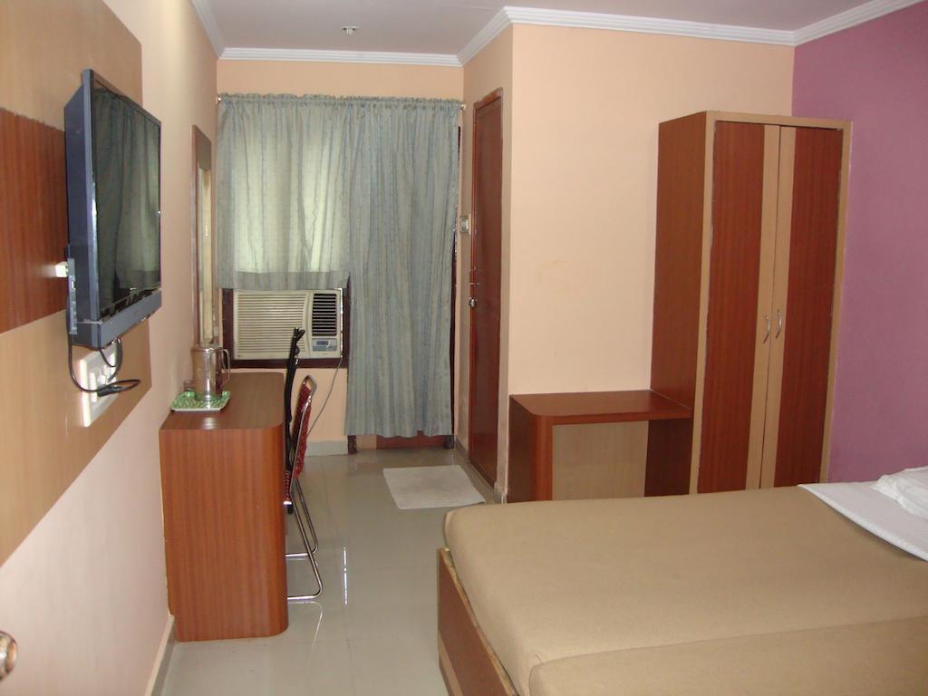 Bari International Hotel Bhubaneswar Bilik gambar