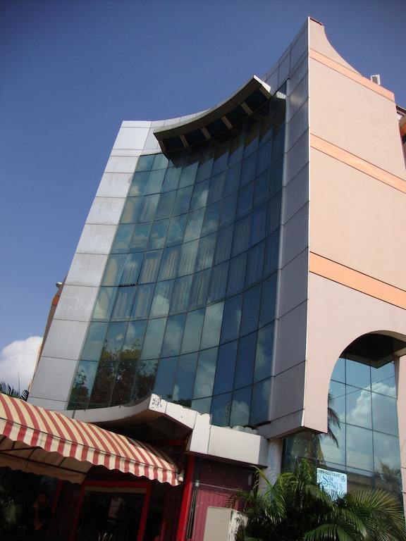 Bari International Hotel Bhubaneswar Luaran gambar